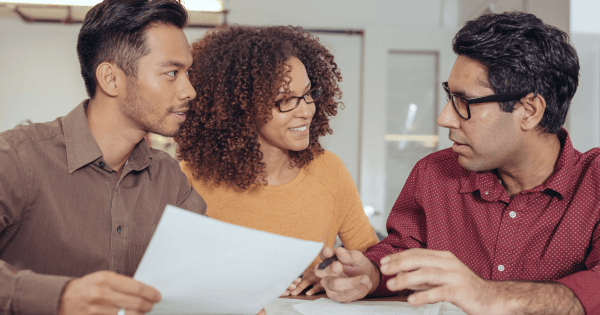Why choose a mortgage adviser to refinance? Why choose a mortgage adviser to refinance?